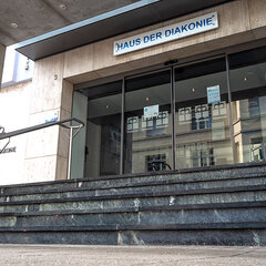 Eingangstür des Landesgeschäftsstelle in Karlsruhe